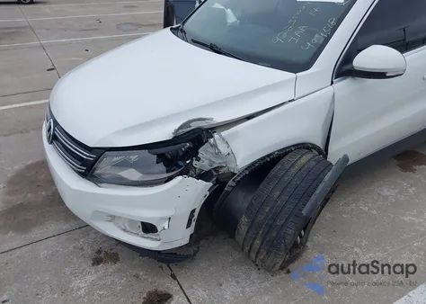 2017 Volkswagen Tiguan 2.0T Sel из США, поврежденный, VIN WVGWV7AX0HW501071